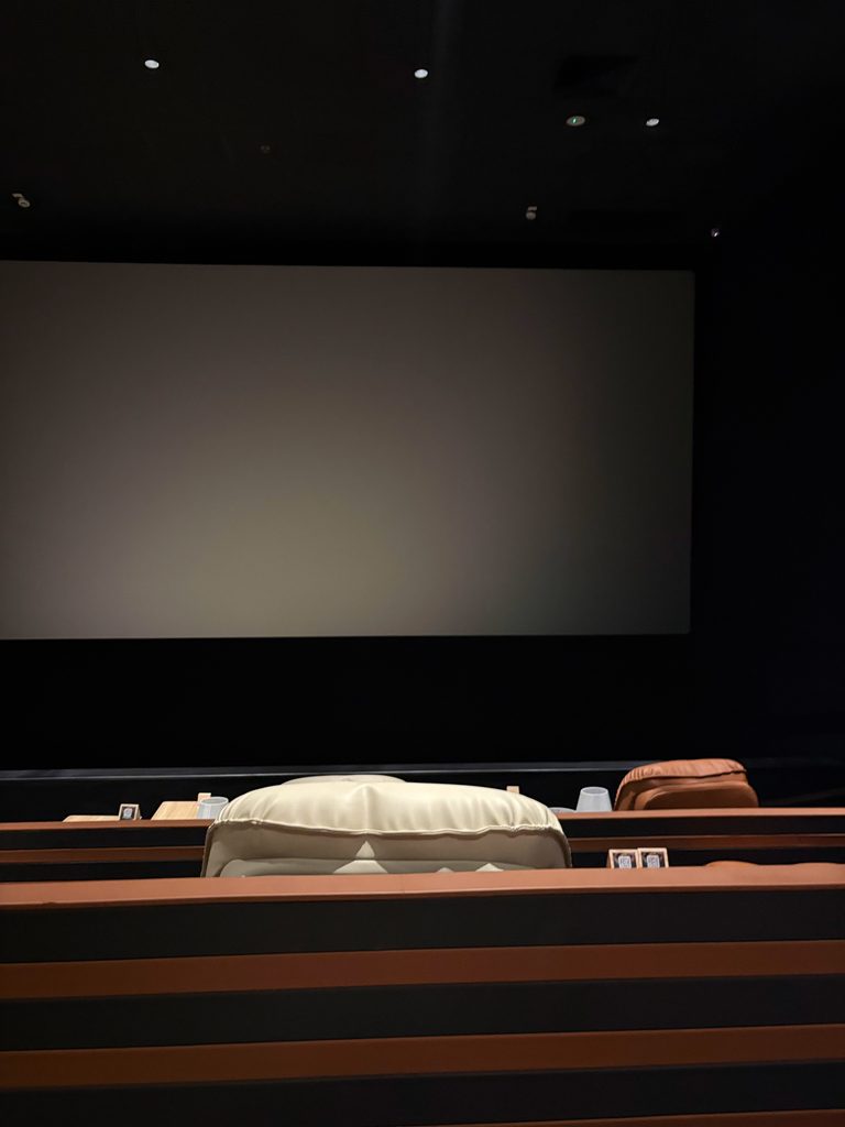 Galaxy Cinema VIPシアターのペアシート
