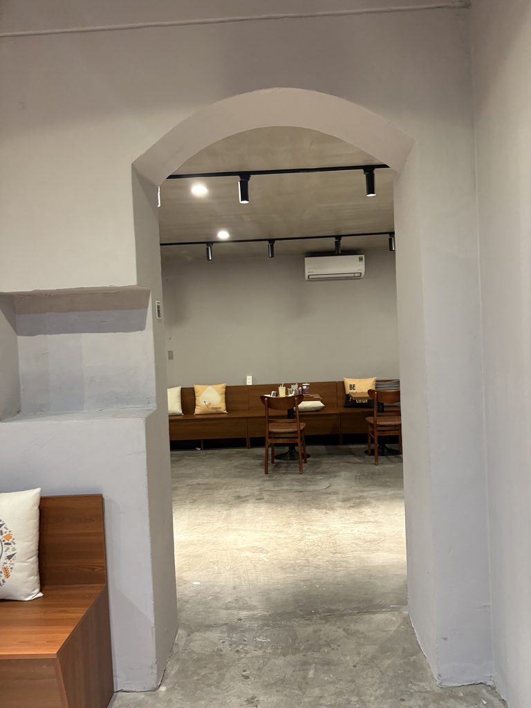 MAAY Coffeeの店内